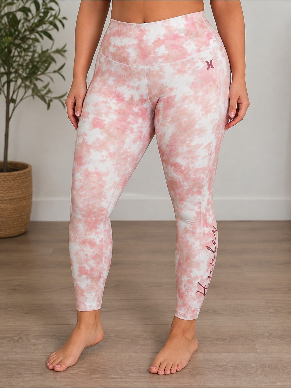 Hurley High-Rise Performance Leggings with Side Pockets Size L NWOT
